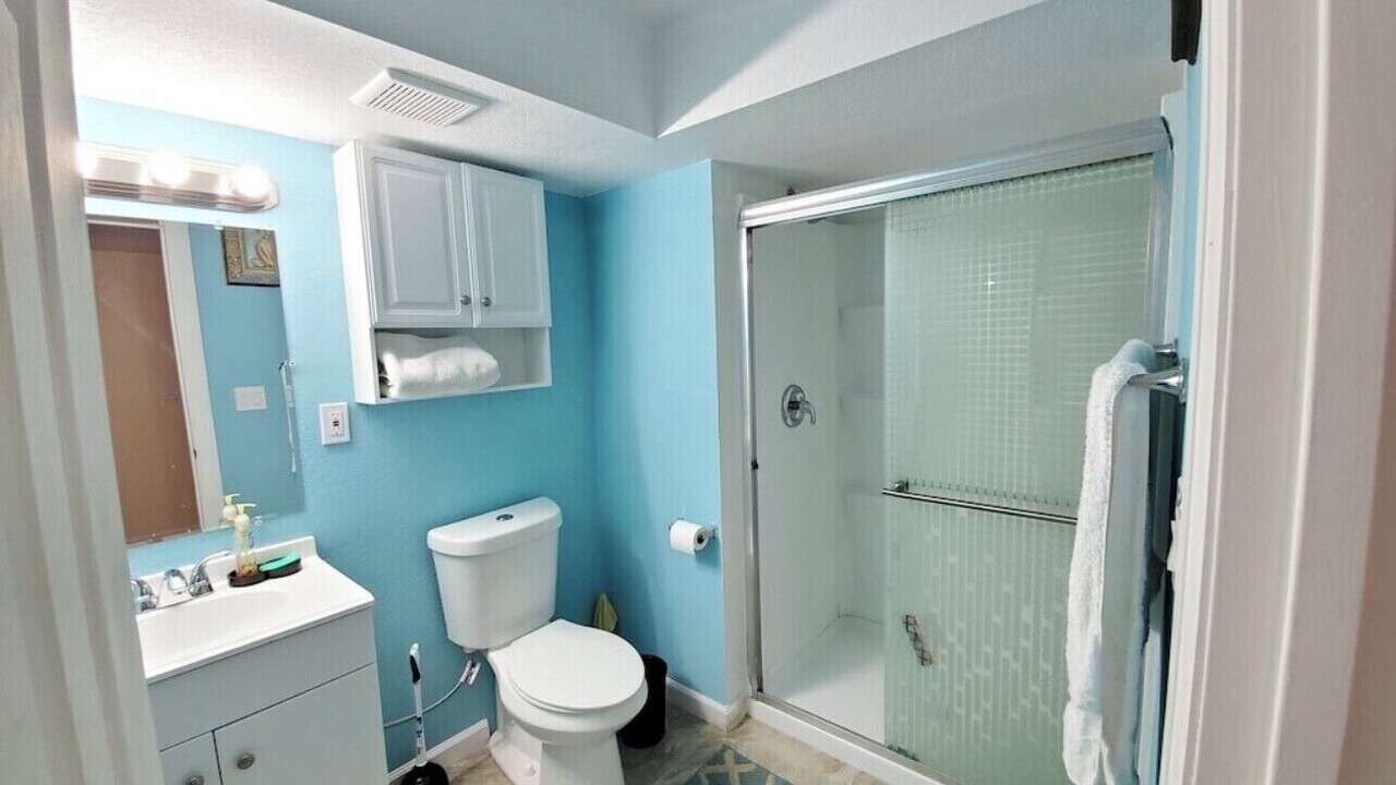 Photo of Bathroom in Aurora