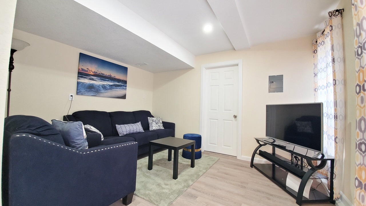 Photo of Livingroom in Aurora