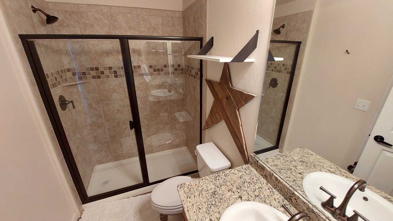 Photo of Bathroom in Silvercreek