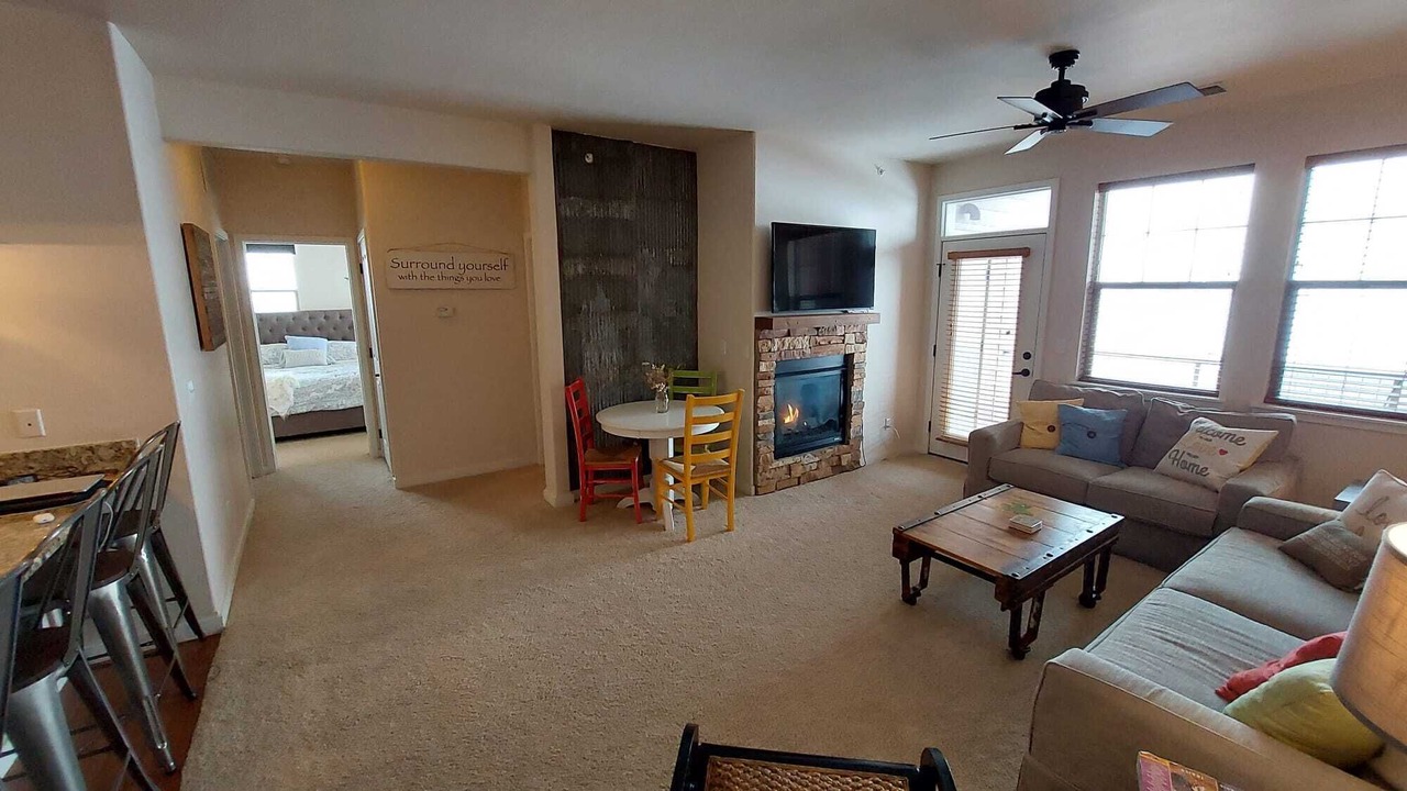 Photo of Livingroom in Silvercreek
