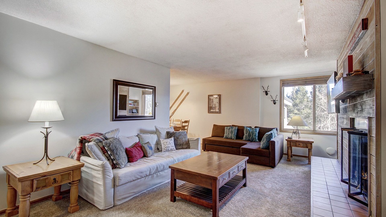Photo of Livingroom in Breckenridge