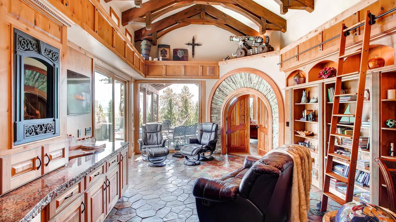 Photo of Bedroom in Woodland Park