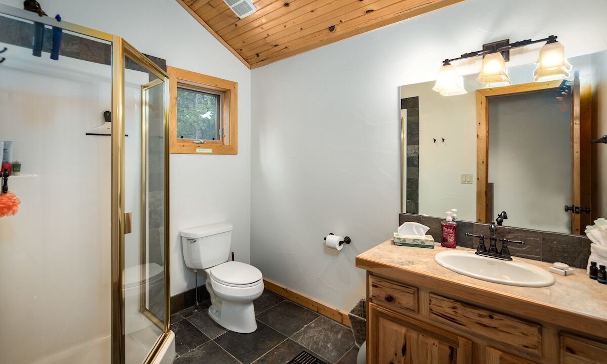 Photo of Bathroom in Blue River