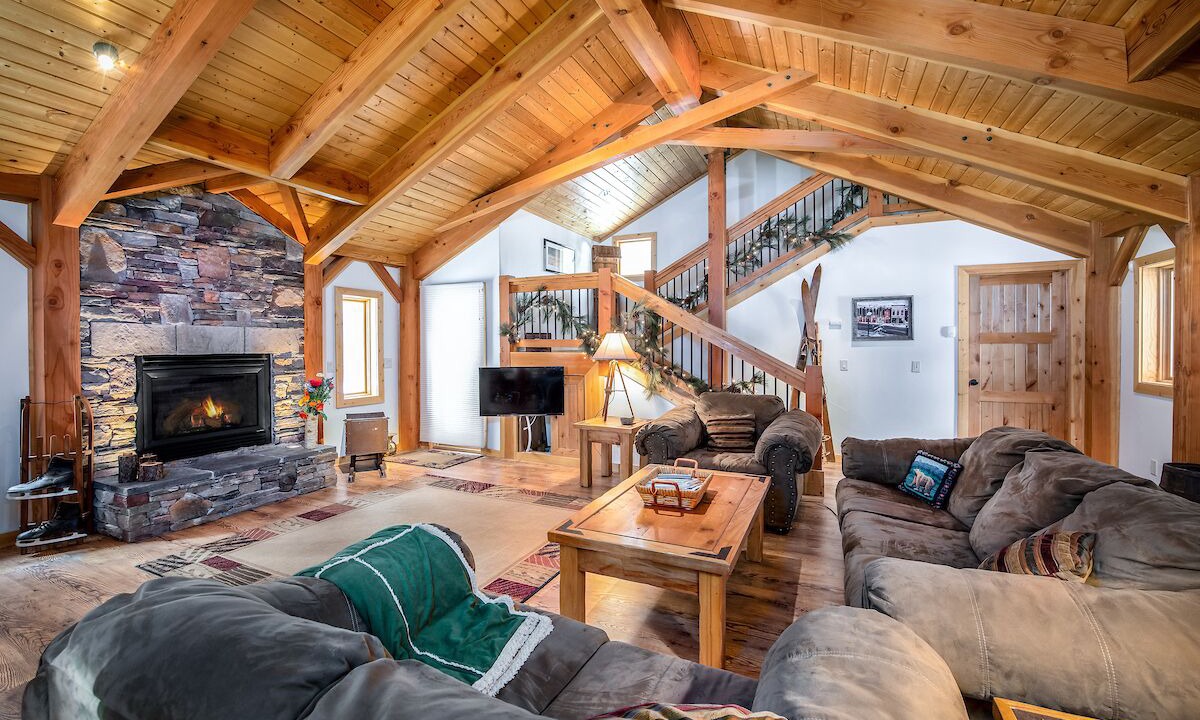 Photo of Livingroom in Blue River