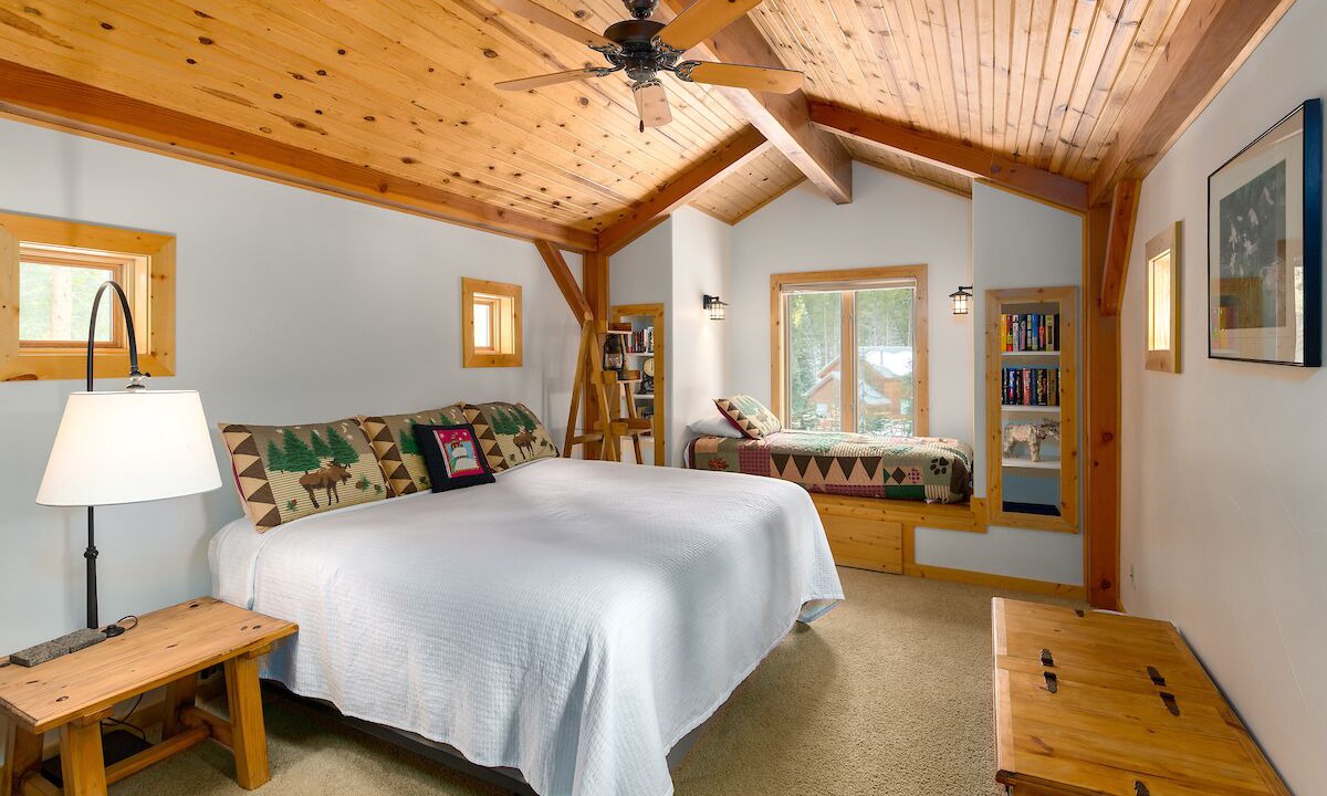 Photo of Bedroom in Blue River
