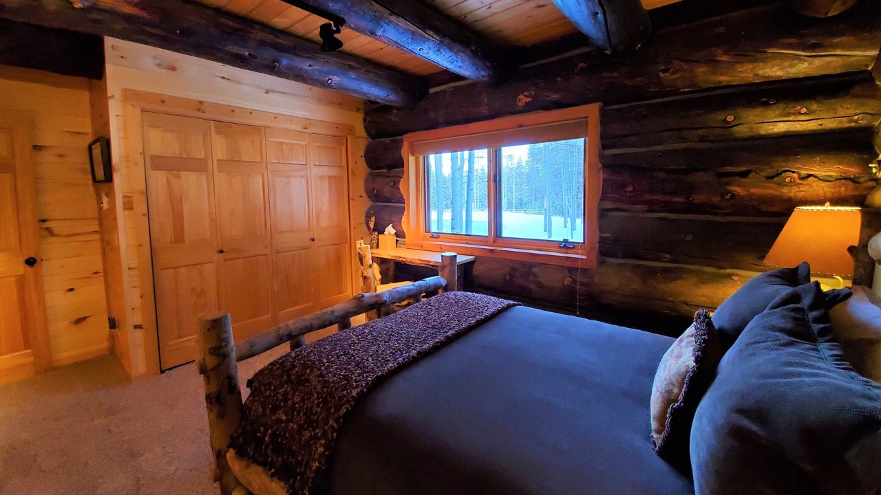 Photo of Bedroom in Granby