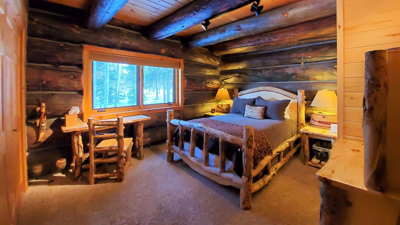 Photo of Bedroom in Granby