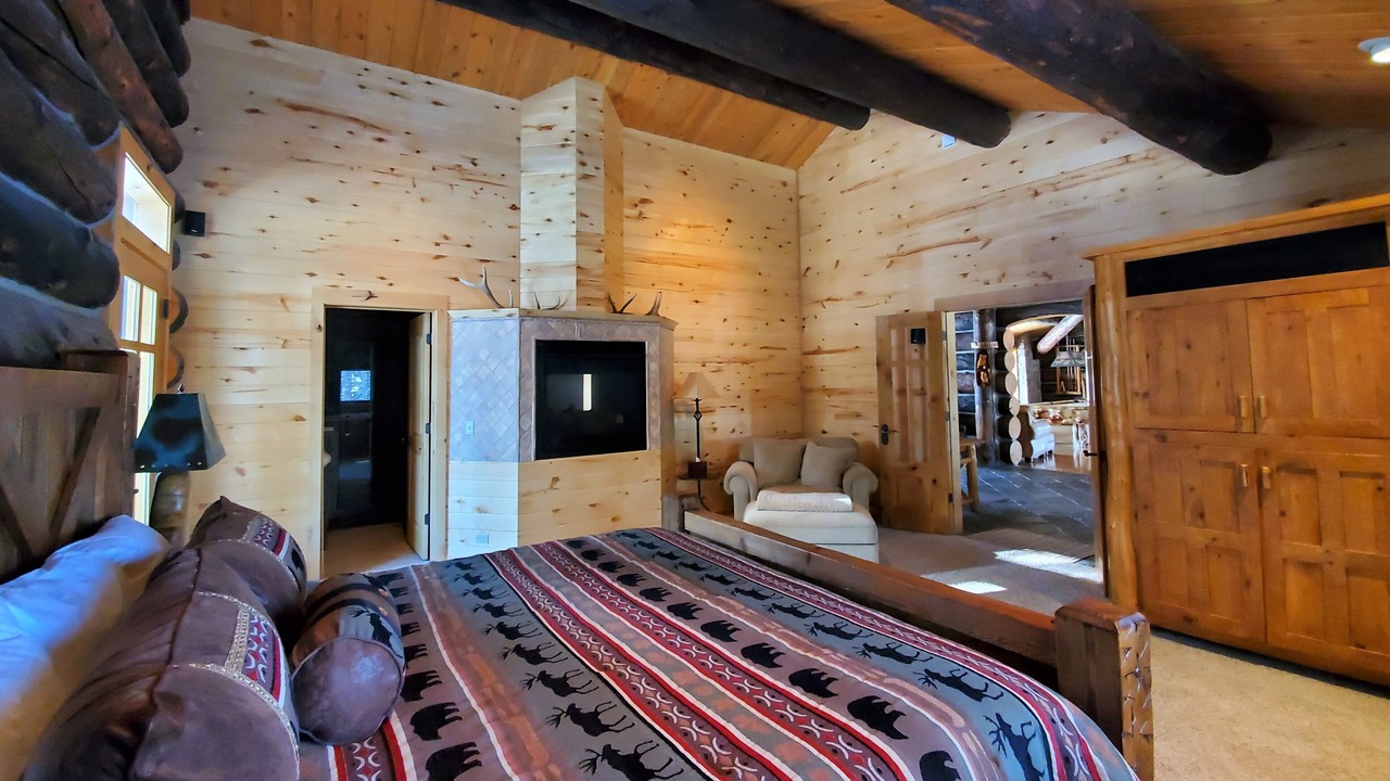 Photo of Bedroom in Granby