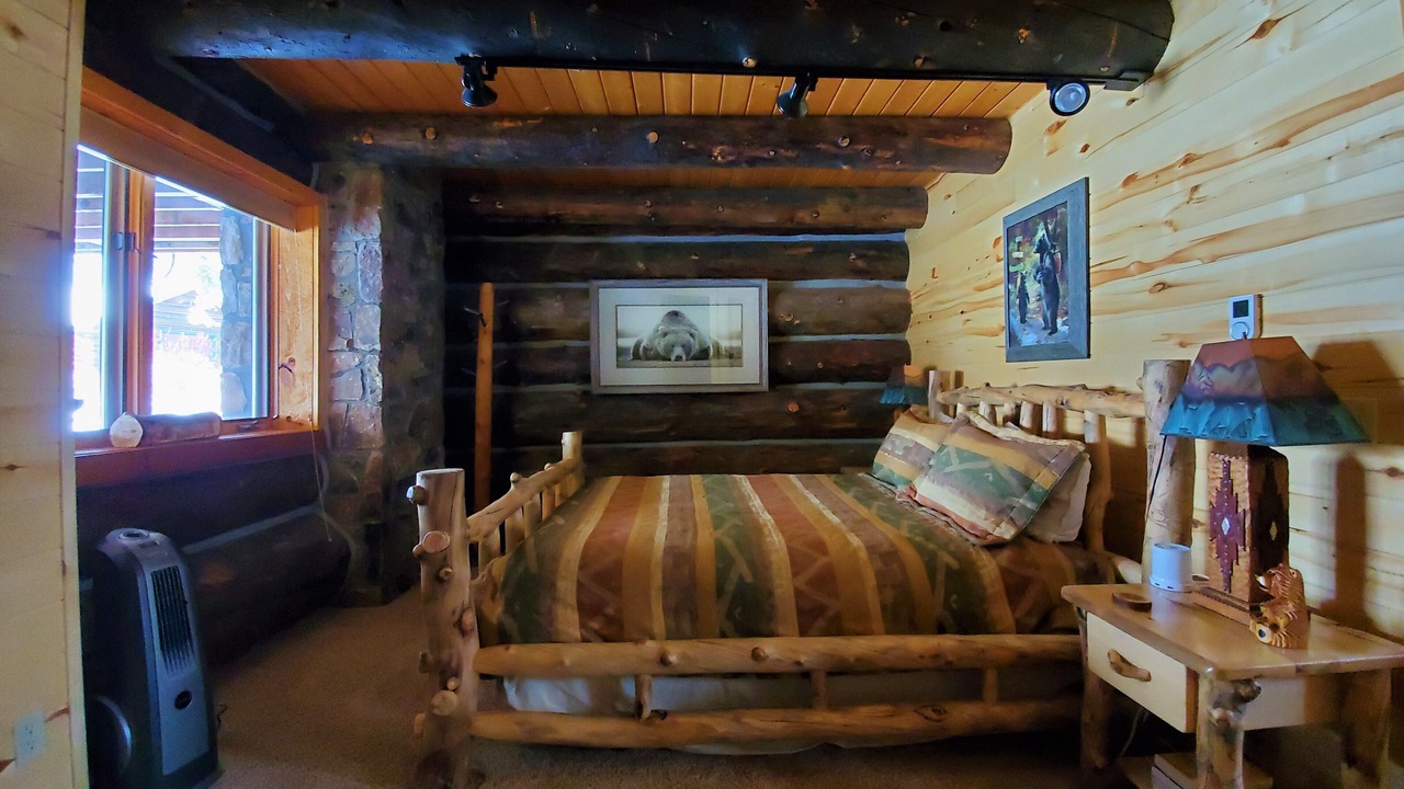 Photo of Bedroom in Granby
