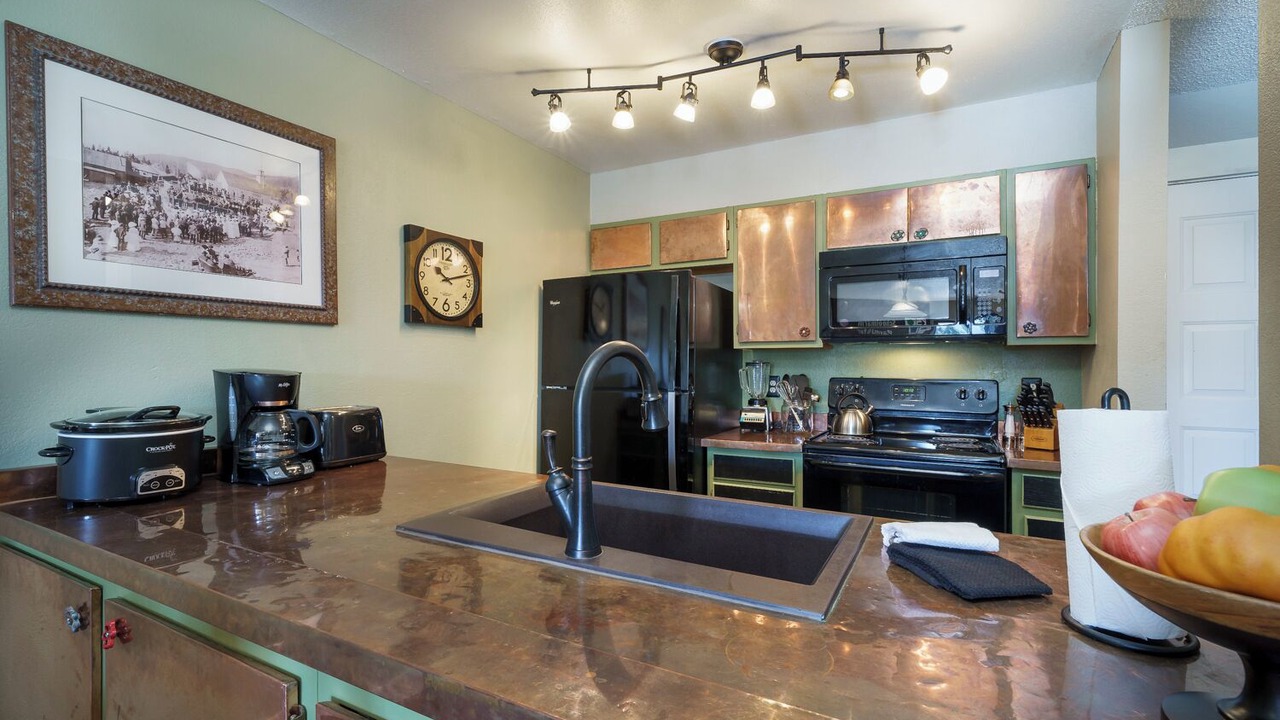Photo of Kitchen in Peak 8