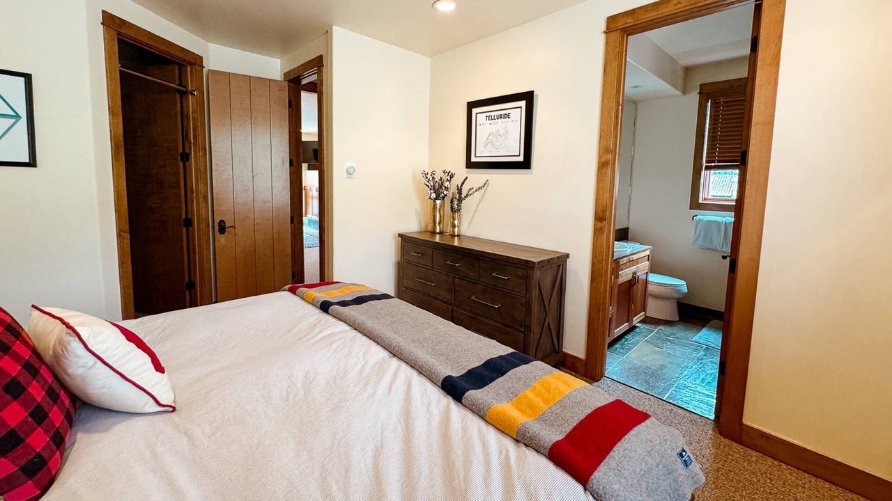 Photo of Bathroom in Mountain Village