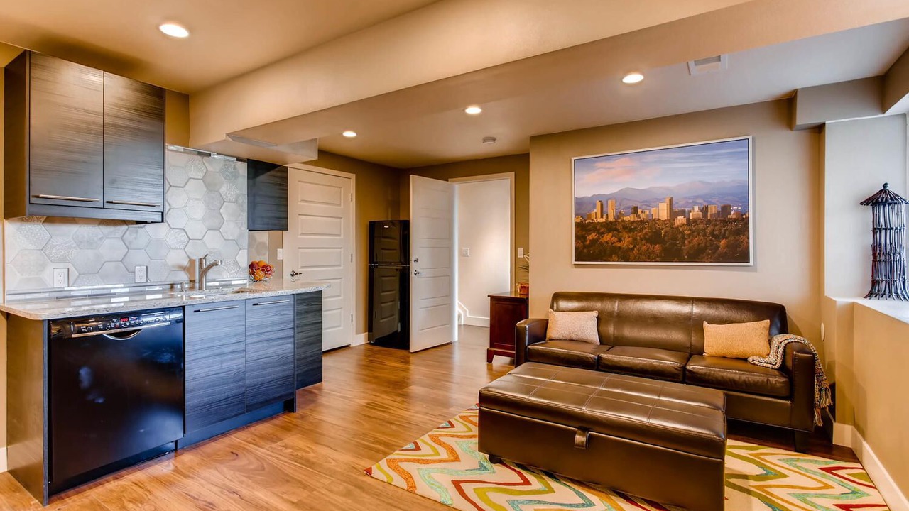Photo of Livingroom in Northridge
