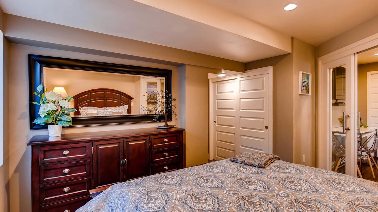 Photo of Bedroom in Northridge
