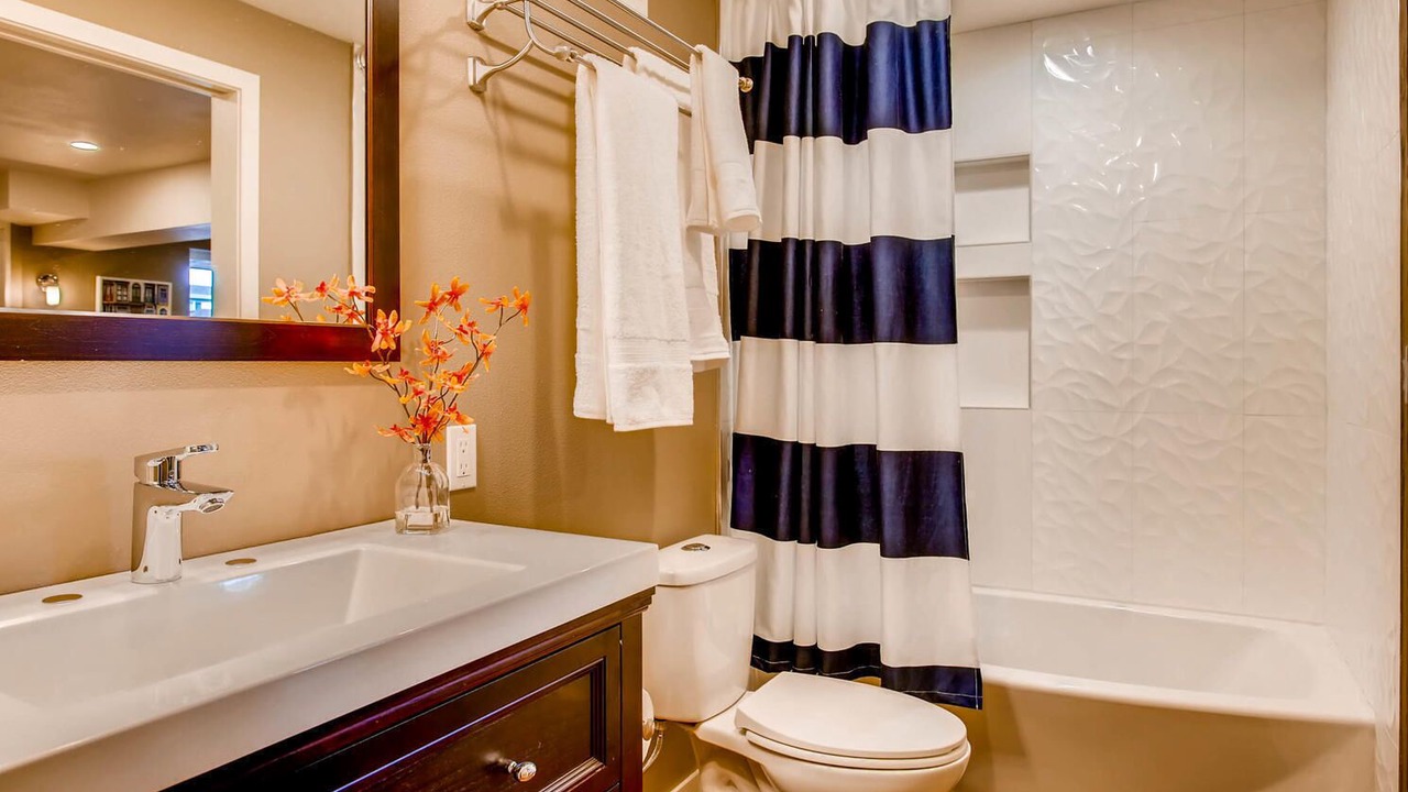 Photo of Bathroom in Northridge