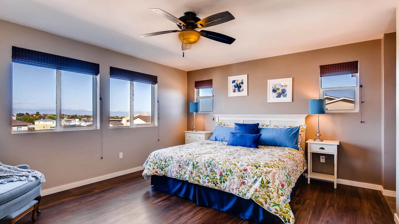 Photo of Bedroom in Northridge