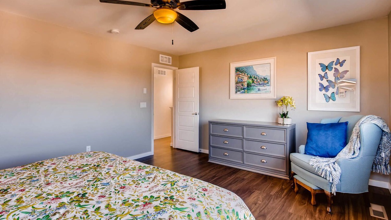 Photo of Bedroom in Northridge