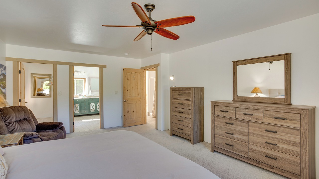 Photo of Bedroom in Ridgway