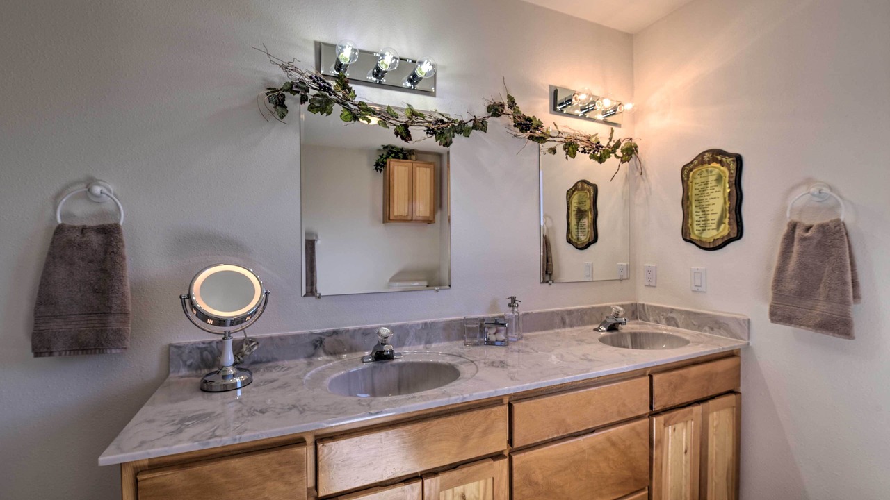 Photo of Bathroom in Jaroso