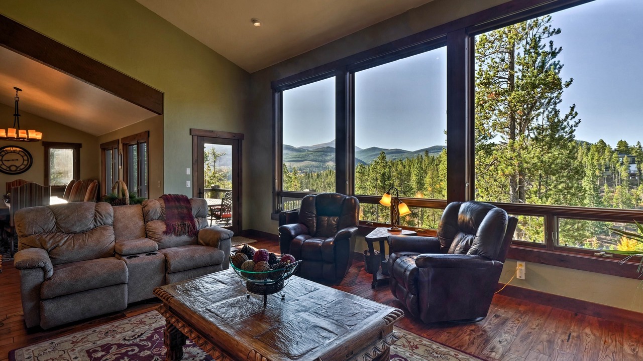 Photo of Livingroom in Braddock Hill