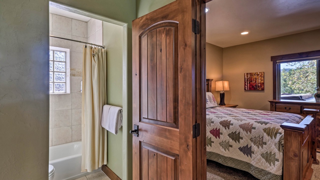 Photo of Bathroom in Braddock Hill