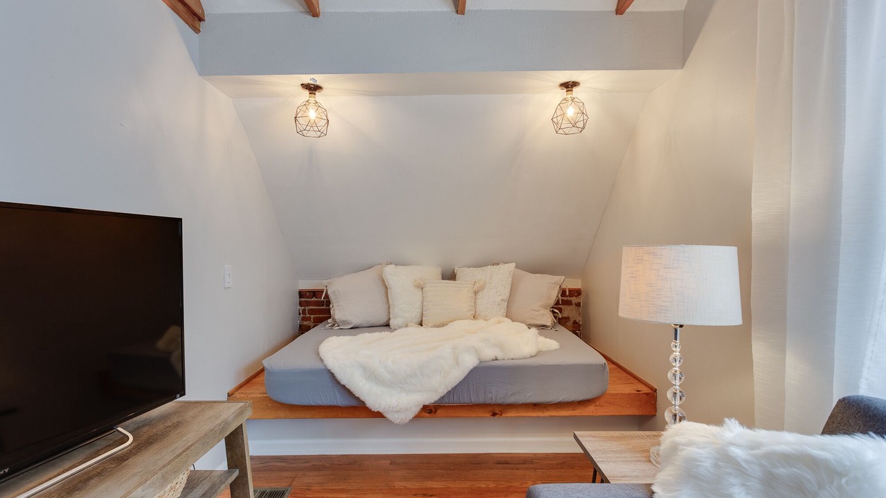 Photo of Livingroom in Sloan Lake