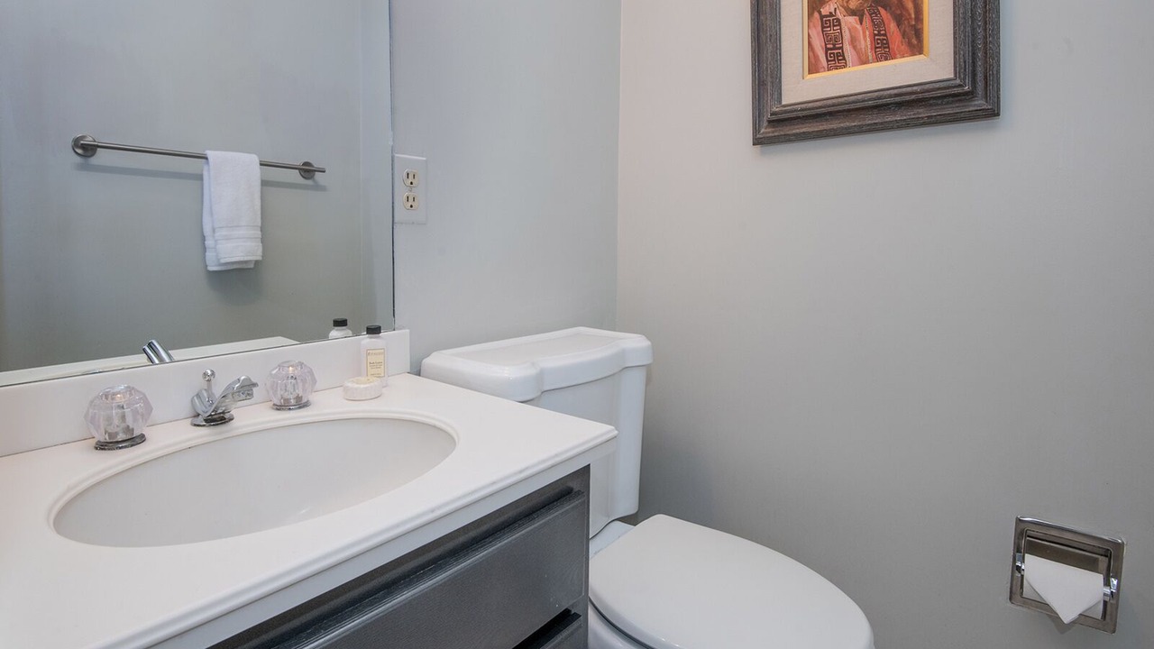Photo of Bathroom in Highland Meadows