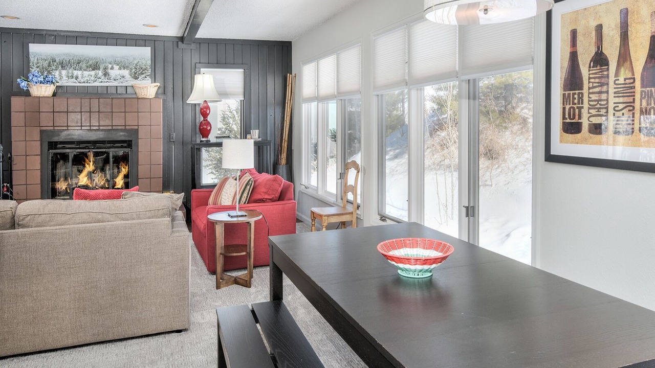 Photo of Bedroom in Highland Meadows