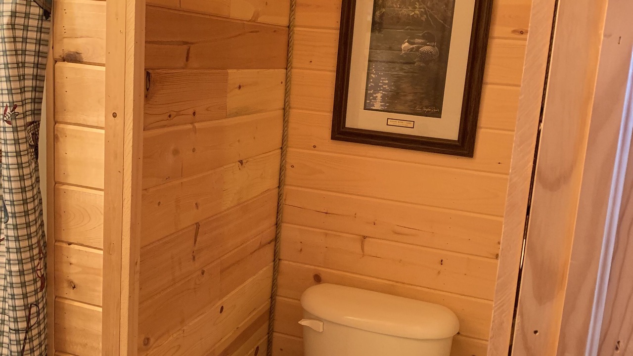 Photo of Bathroom in Michigan Hill