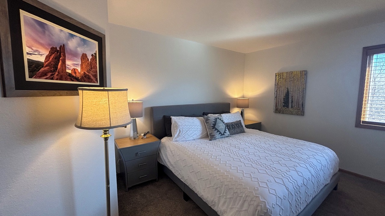 Photo of Bedroom in West Colorado Springs