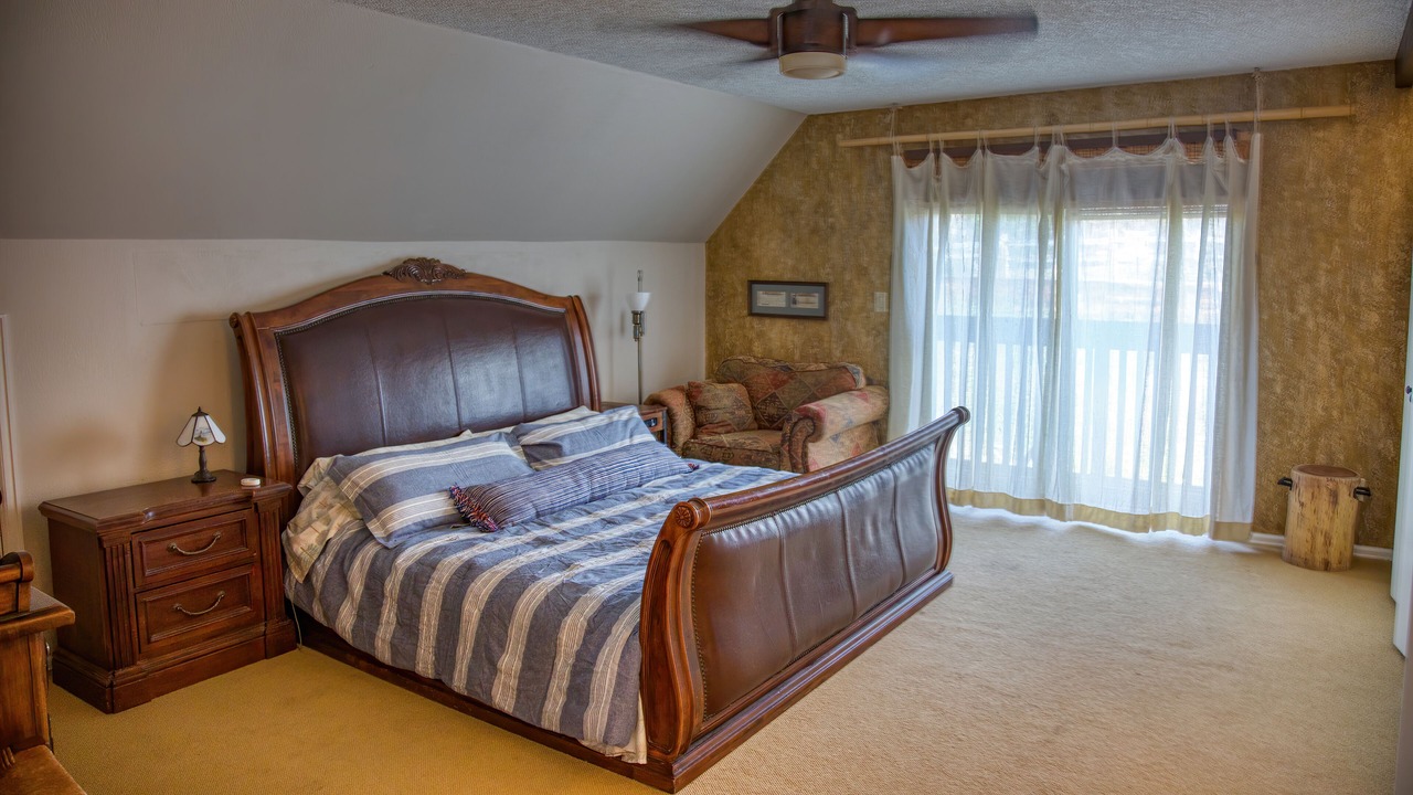 Photo of Bedroom in Heeney