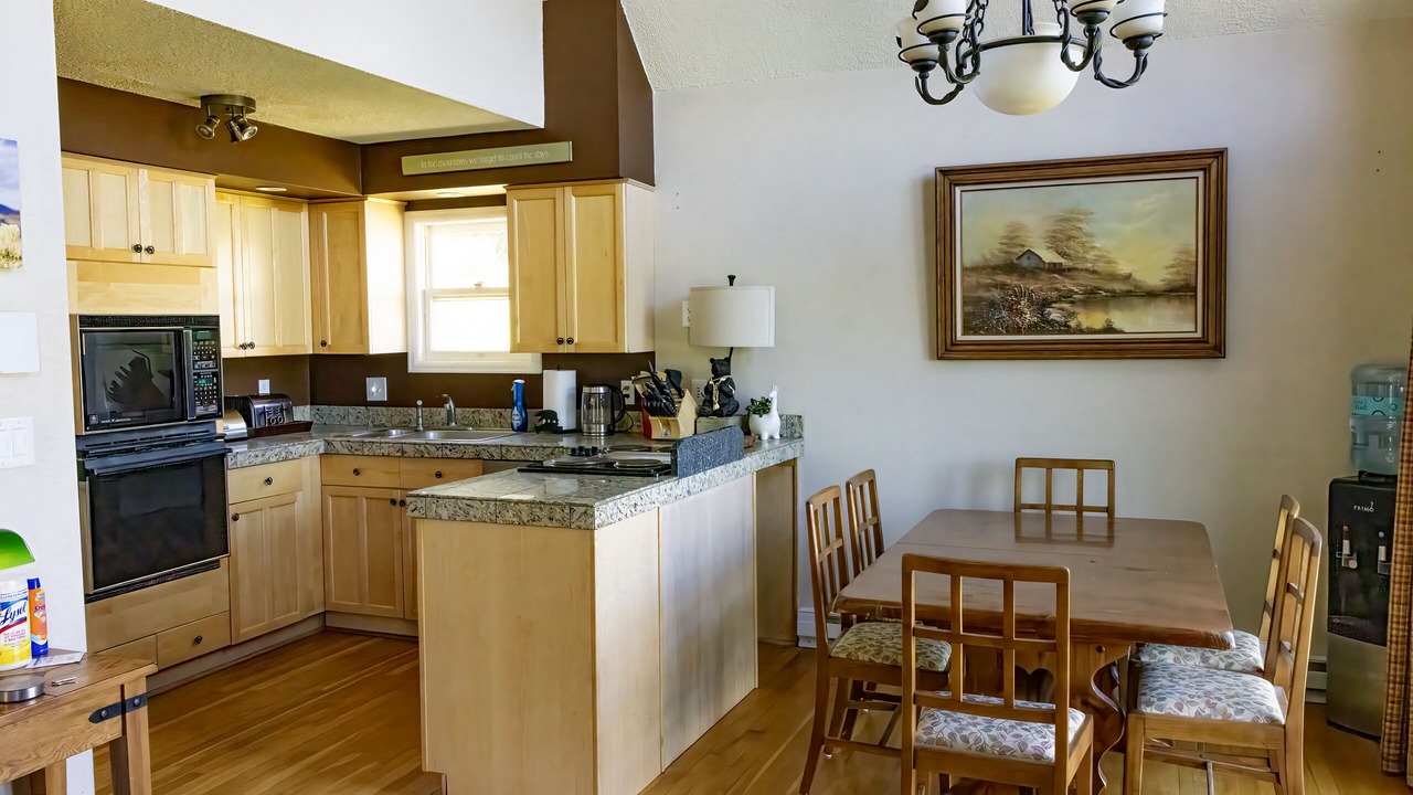 Photo of Kitchen in Heeney