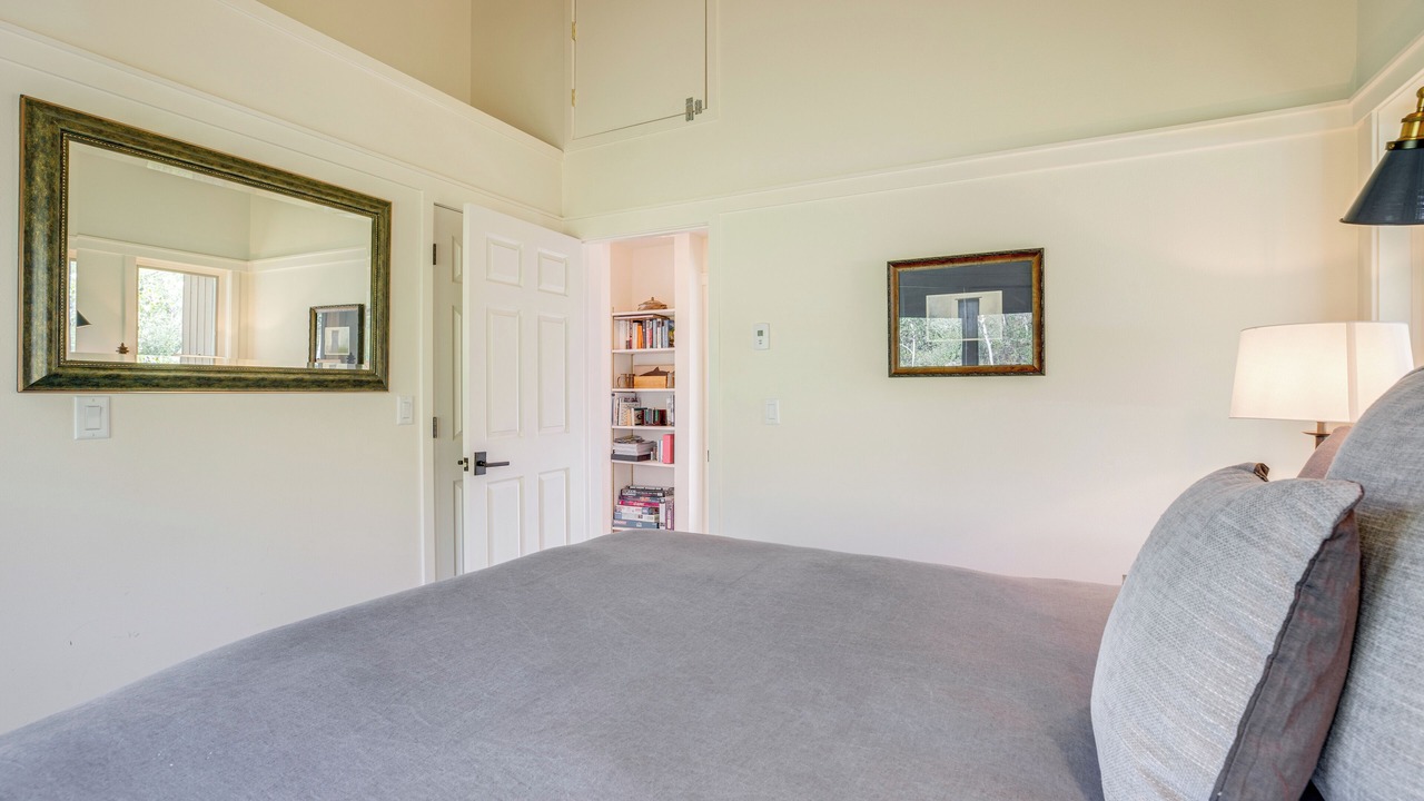 Photo of Bedroom in Glenwood Springs