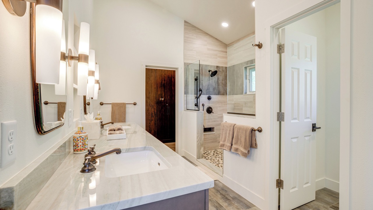 Photo of Bathroom in Glenwood Springs