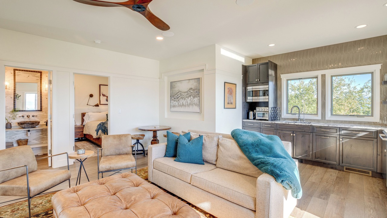 Photo of Livingroom in Glenwood Springs