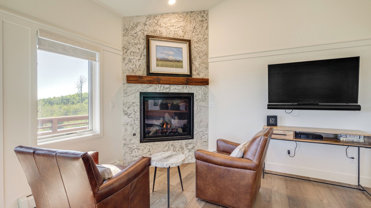 Photo of Livingroom in Glenwood Springs