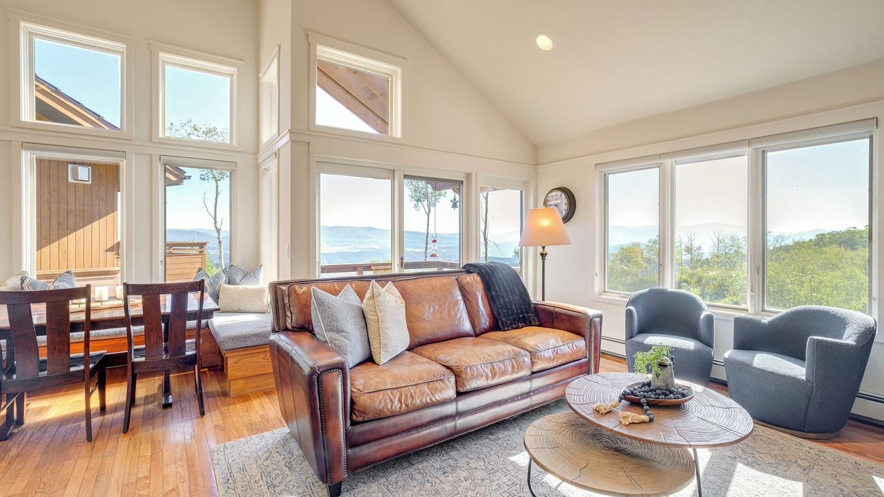 Photo of Livingroom in Glenwood Springs