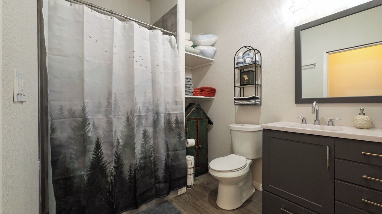 Photo of Bathroom in Monument
