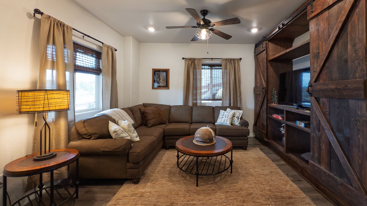 Photo of Livingroom in Monument