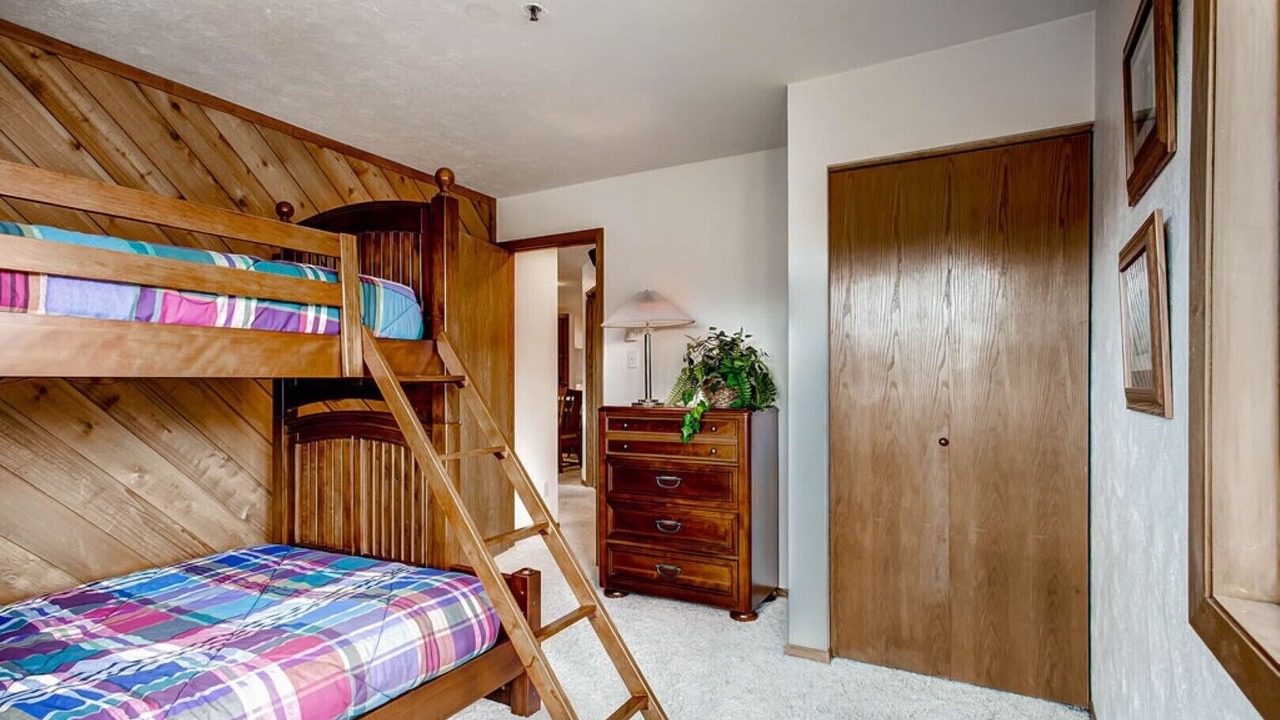 Photo of Bedroom in Historic District