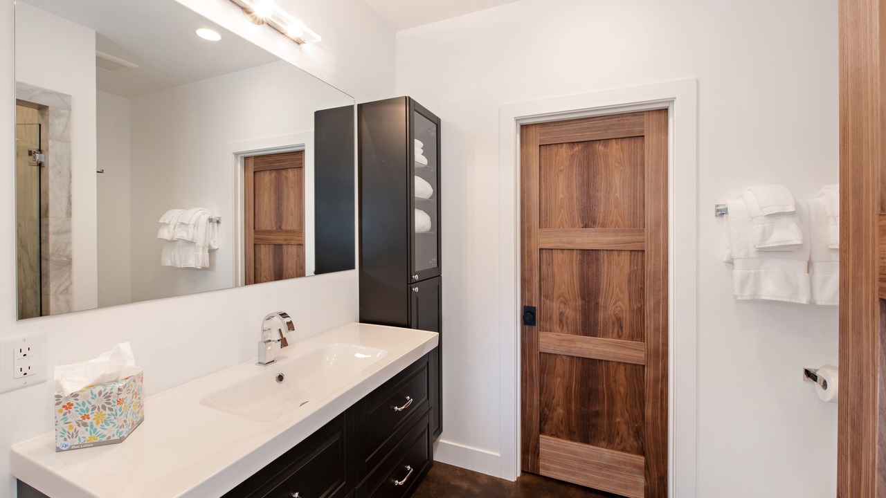 Photo of Bathroom in Carbondale