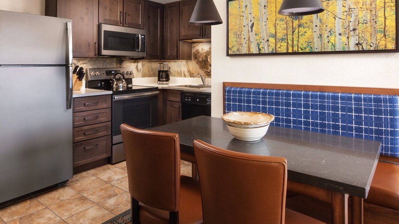 Photo of Kitchen in Peak 9