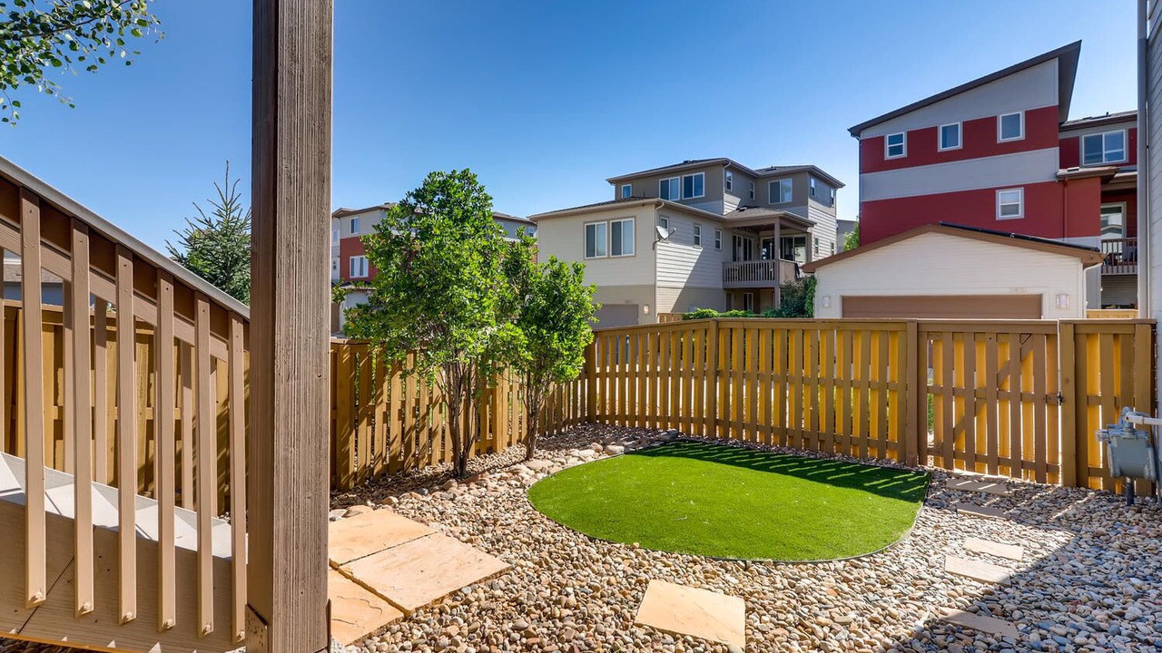 Photo of Outdoor in Northridge