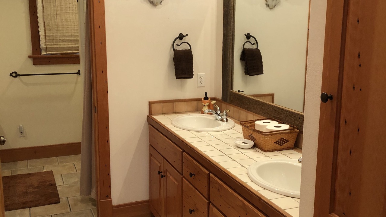 Photo of Bathroom in San Juan River Village