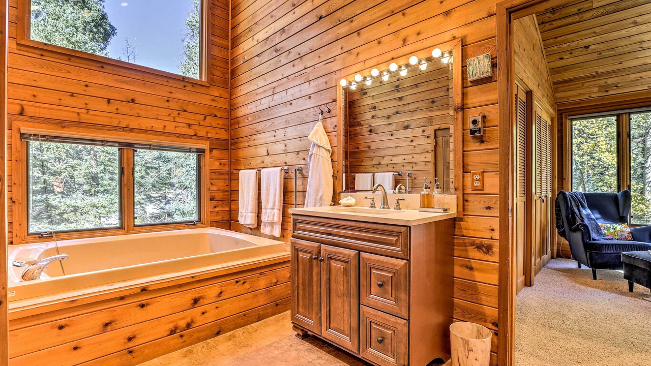 Photo of Bathroom in Downieville-Lawson-Dumont