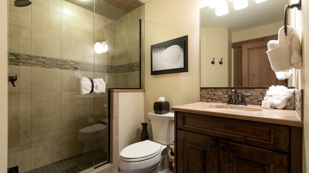 Photo of Bathroom in Frisco