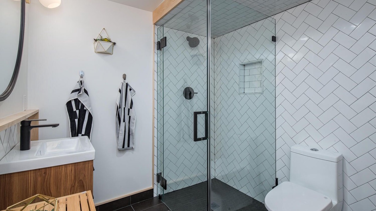 Photo of Bathroom in Speer