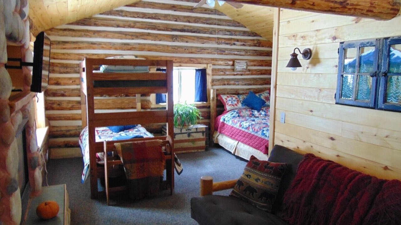 Photo of Bedroom in Divide