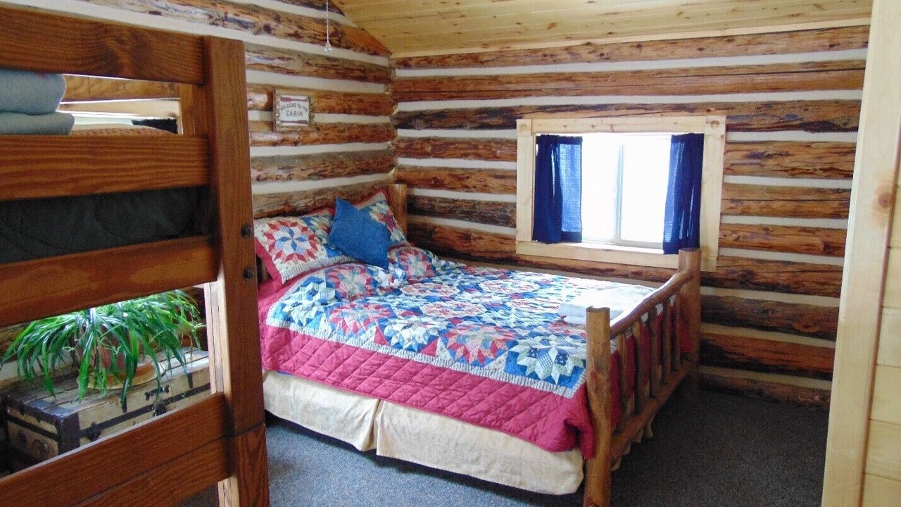 Photo of Bedroom in Divide