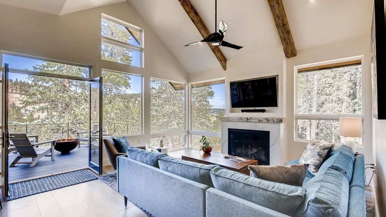 Photo of Bedroom in Black Hawk