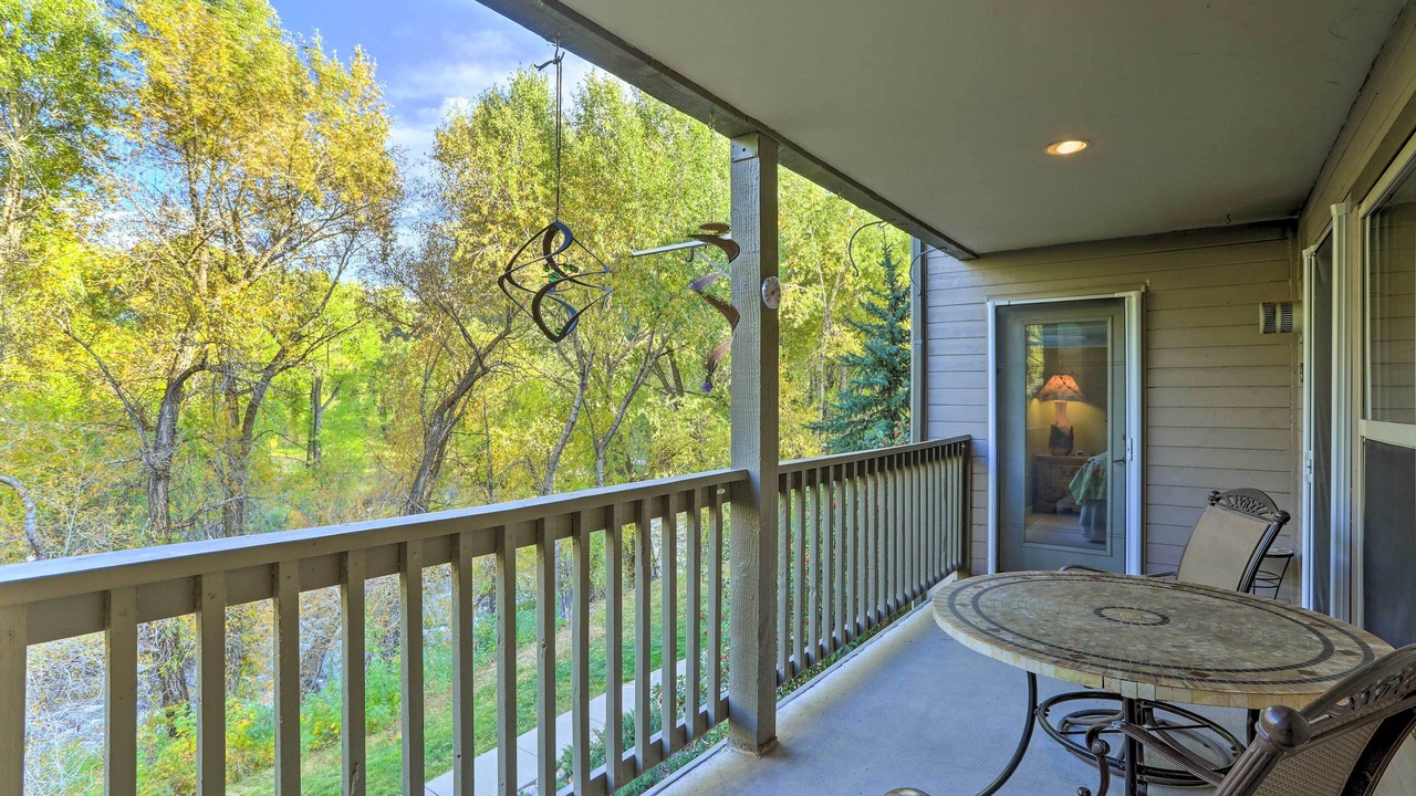 Photo of Patio Balcony in Edwards